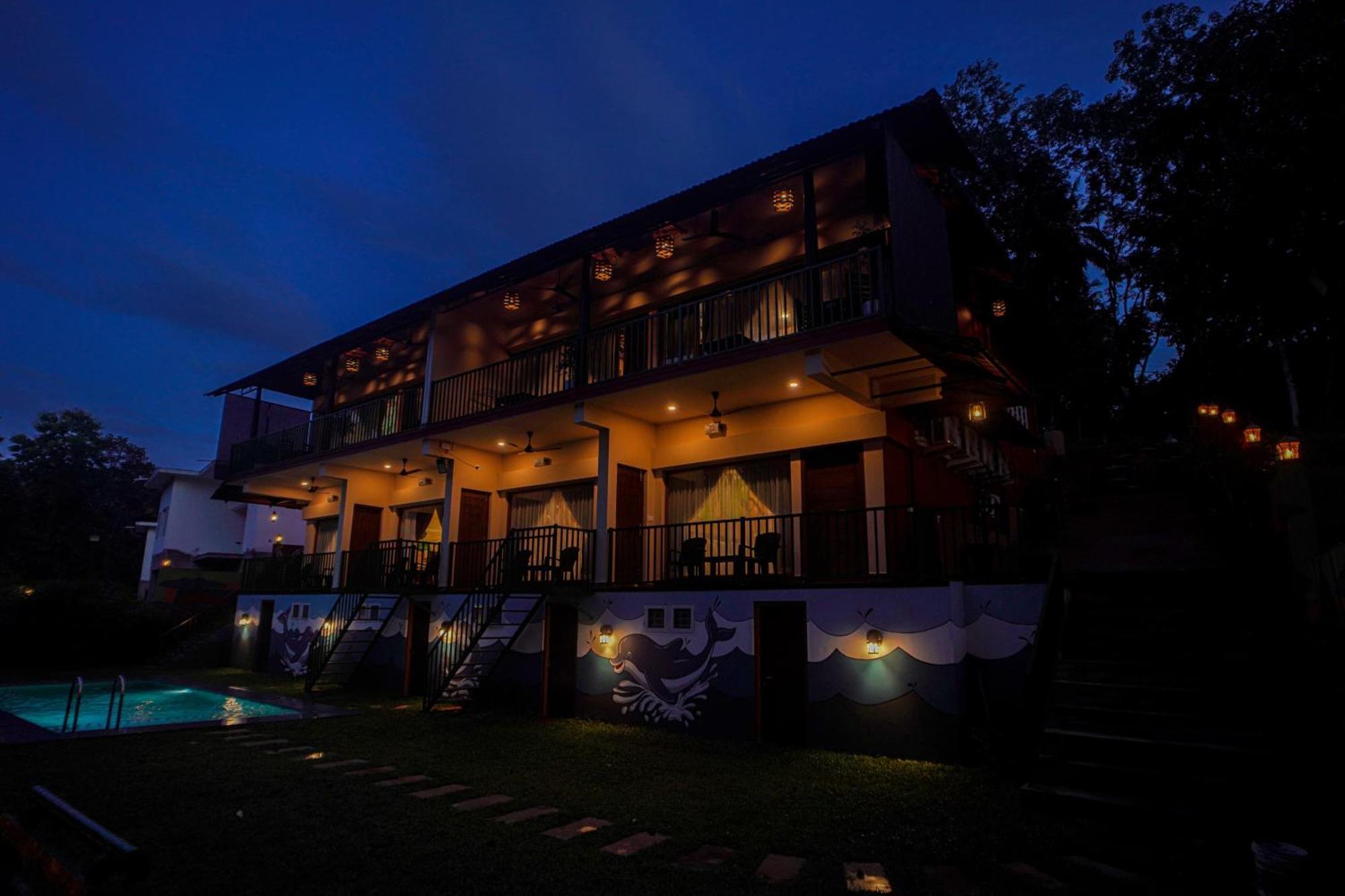 Falcon Riverview Resorts Kuttampuzha ภายนอก รูปภาพ